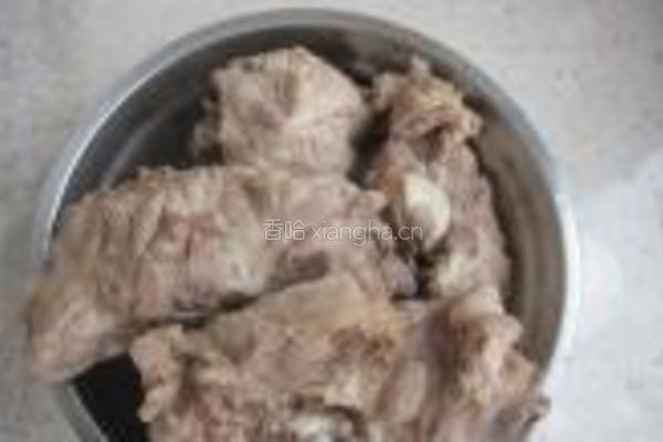 脊骨炖小白菜的做法图解5