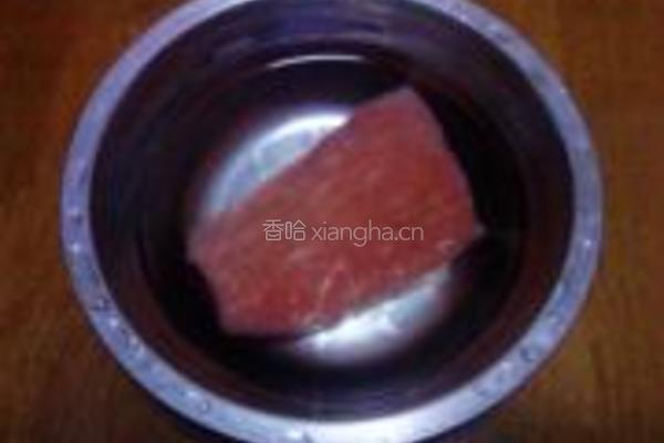 萝卜丝炒肉的做法图解1
