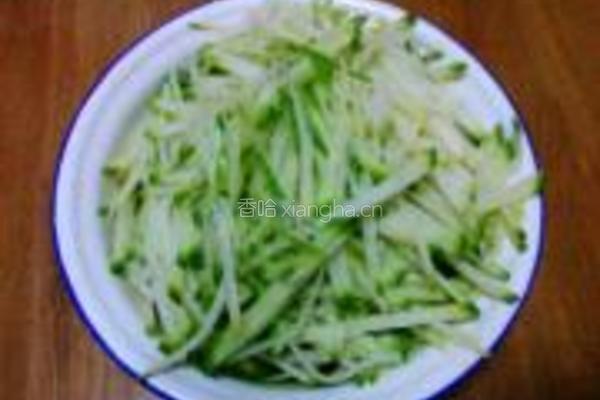 萝卜丝炒肉的做法图解3