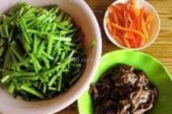 芹菜炒猪肝的做法图解2