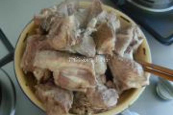 高压锅土豆炖排骨的做法图解1