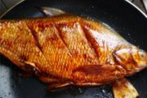 红烧鳊鱼的做法图解4