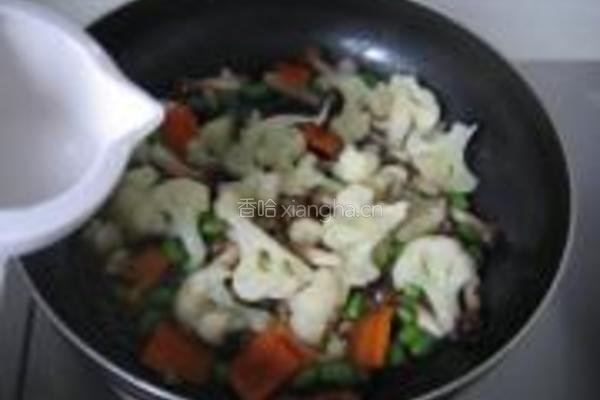 菜花炒豆菇的做法图解11