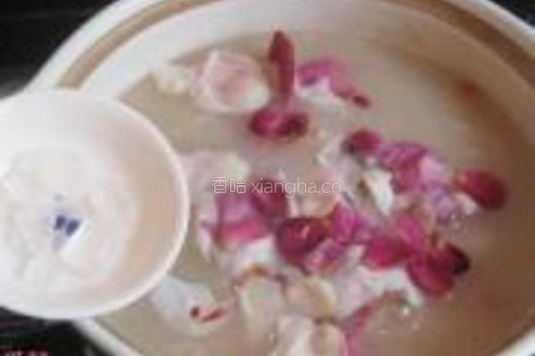 玫瑰花桂圆粥的做法图解12