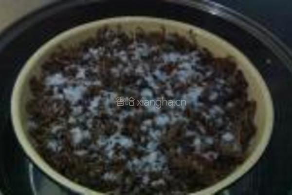 梅菜笋干蒸鸭的做法图解3