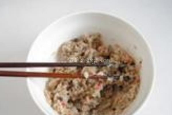 八宝榨菜卷的做法图解7