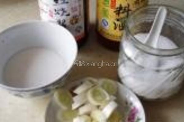 双椒滑炒兔肉的做法图解2
