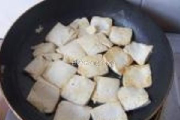 紫苏煎豆腐的做法图解4