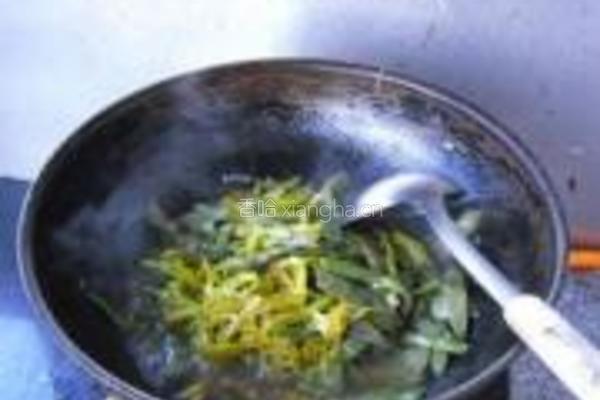 黄花菜烧扁豆的做法图解9