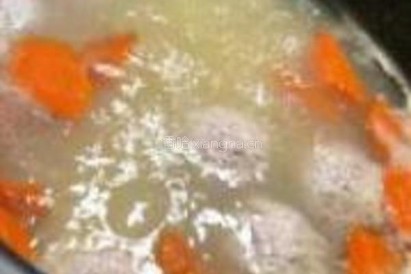 土豆红萝卜狮子头的做法图解3