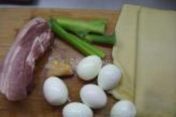 卤三样的做法图解1
