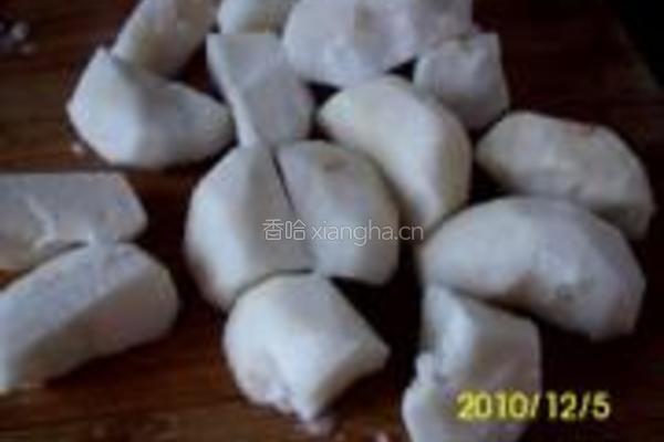 荸荠烧肉丝的做法图解3