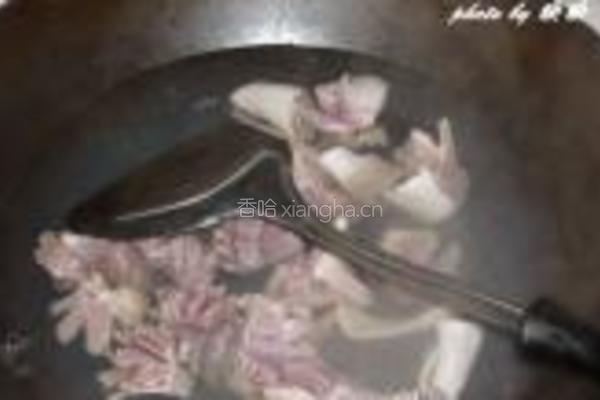 鸡胗烧腐竹的做法图解4