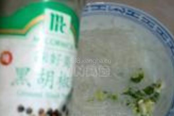 羊骨汤汆粉丝的做法图解9