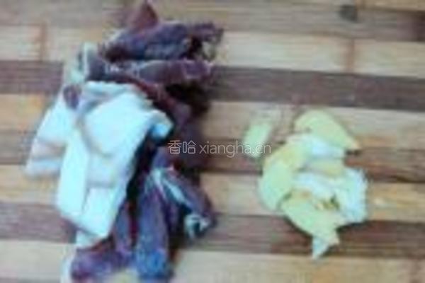 蚕豆煮枇杷叶的做法图解3