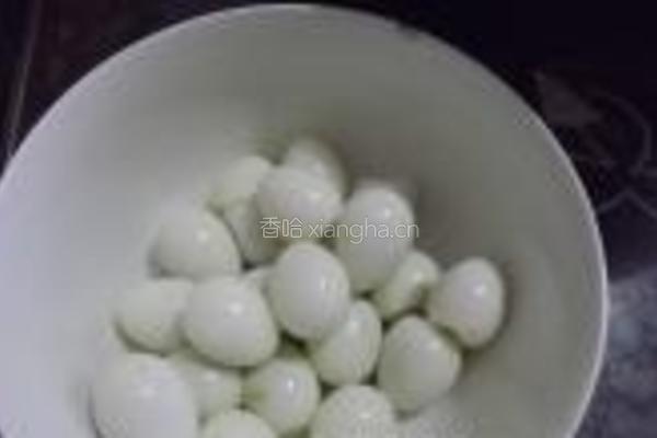 红酒排骨鹌鹑蛋的做法图解5