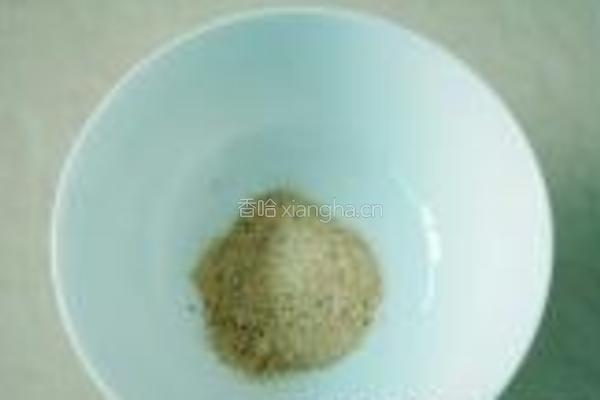 自制鸡精拌小葱豆腐的做法图解3