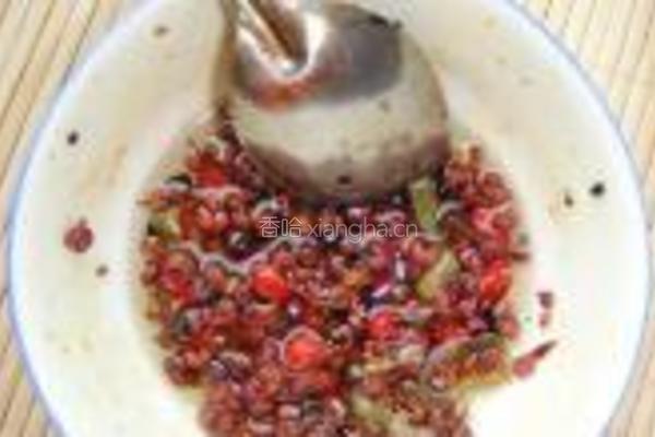 黄豆芽凉拌粉条的做法图解8