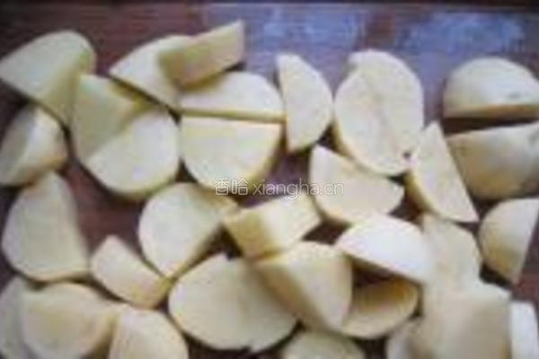 土豆烧牛肉的做法图解5
