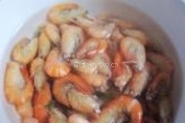 白灼河虾的做法图解3