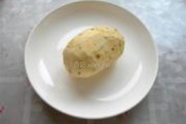 拔丝地瓜的做法图解2
