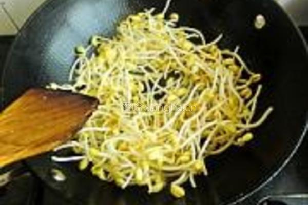 黄豆芽炒粉丝的做法图解4