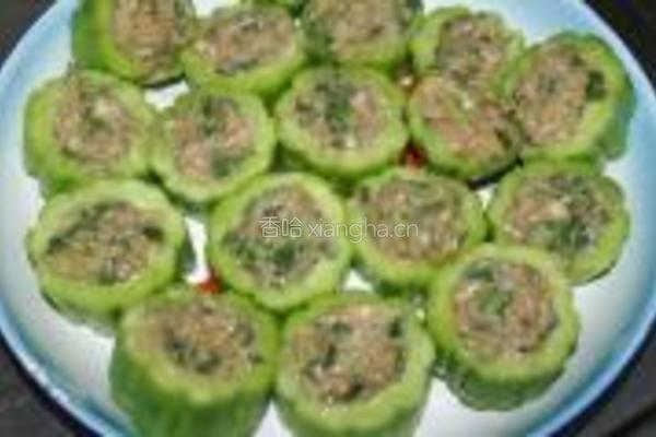 鲮鱼肉酿凉瓜的做法图解4