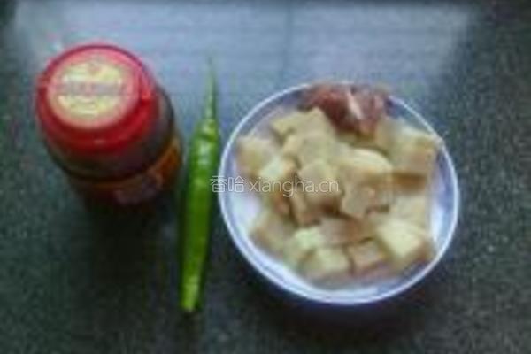 郫县豆酱烧米豆腐的做法图解1