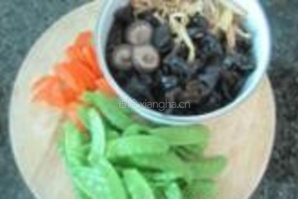 荷兰豆杂炒素菜的做法图解1