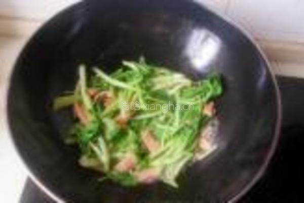 火腿青菜炒鸡蛋的做法图解5
