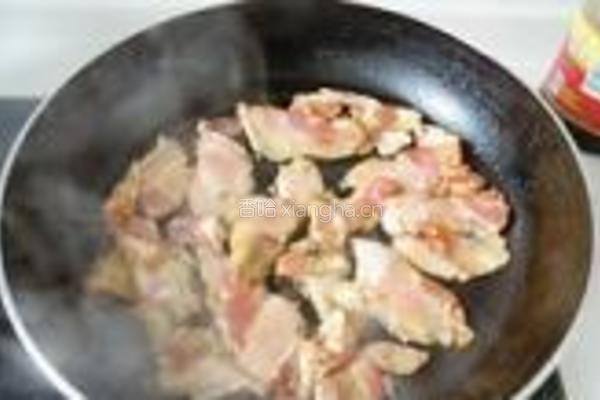 洋葱煎五花肉的做法图解6