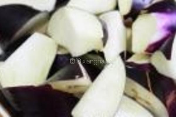 烧茄子的做法图解1