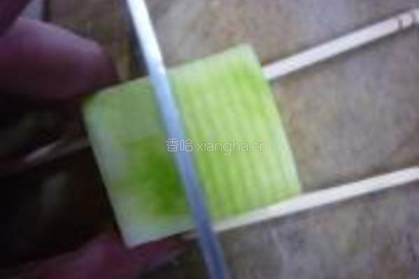 冬瓜菊花的做法图解3
