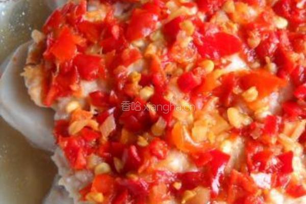 剁椒肉末蒸芋头