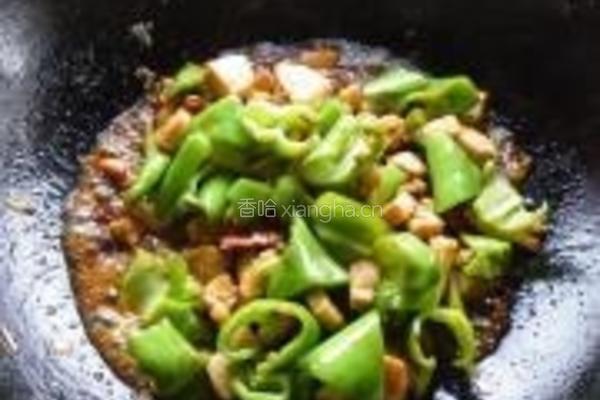辣子鸡丁的做法图解13