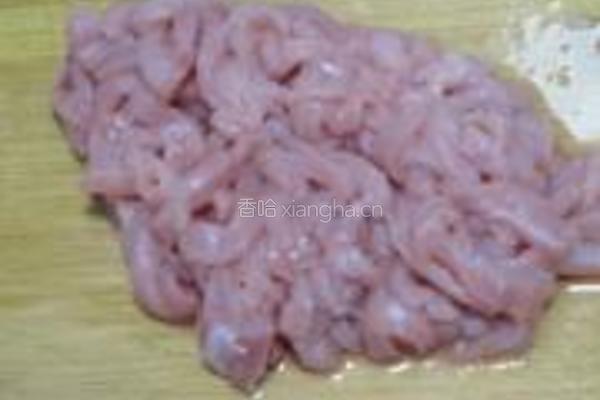 鲜菇肉丝茄汁面的做法图解1