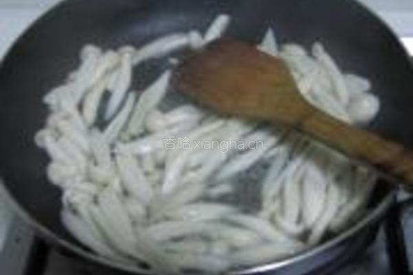 鲜菇肉丝茄汁面的做法图解7