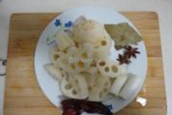 莲藕红烧肉的做法图解2