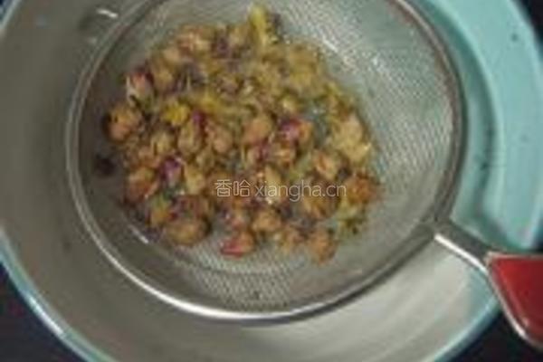 养颜苹果花茶的做法图解2