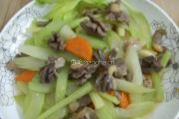 西芹炒鸡杂&鸡肫的做法图解4