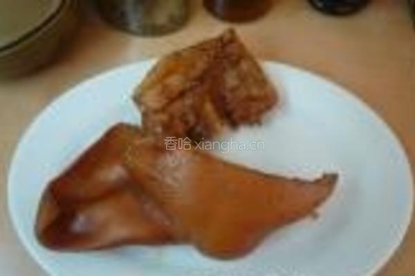 卤水猪耳朵的做法图解4