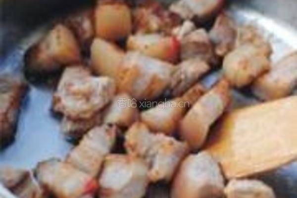 萝卜红烧肉的做法图解5