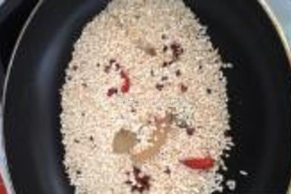 粽香米粉肉的做法图解2