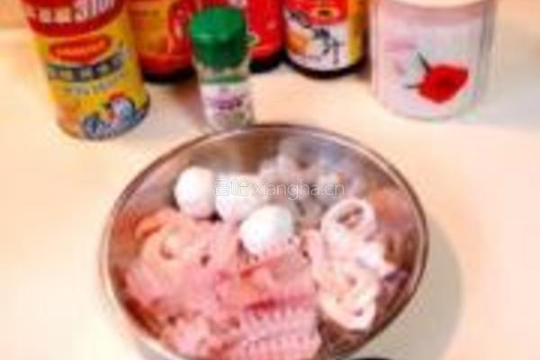 什锦海鲜茄子煲的做法图解1