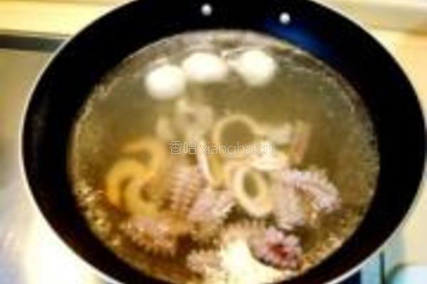 什锦海鲜茄子煲的做法图解8
