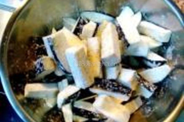 什锦海鲜茄子煲的做法图解9