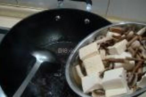 素烧杂菇嫩豆腐的做法图解5