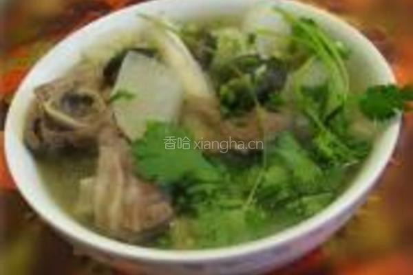 羊骨萝卜汤的做法图解6