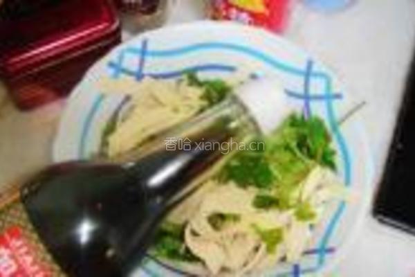 香菜拌千张丝的做法图解5