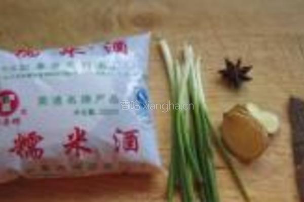 小鸡炖蘑菇的做法图解2